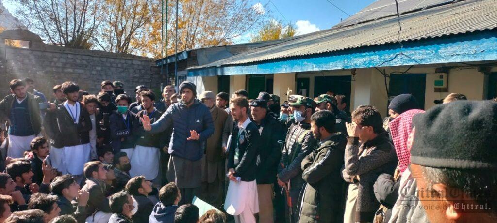chitraltimes students of govt college booni protest upper chitral 2