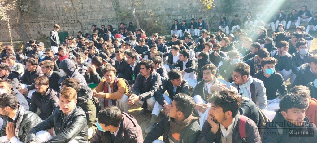 chitraltimes students of govt college booni protest upper chitral 3
