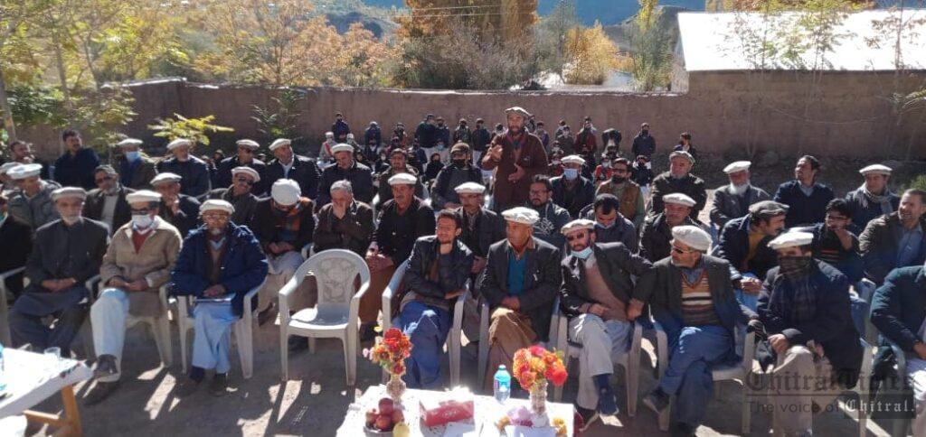 Chitral Times - The voice of Chitral | ڈپٹی کمشنر اپر چترال کا لائن ڈیپارٹمنٹس کے سربراہان کے ساتھ مستوج اور پرواک میں کھلی کچہری کا انعقاد parwak khule kacheri