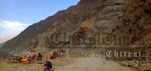 chitraltimes chitral shandur road construction 1 1