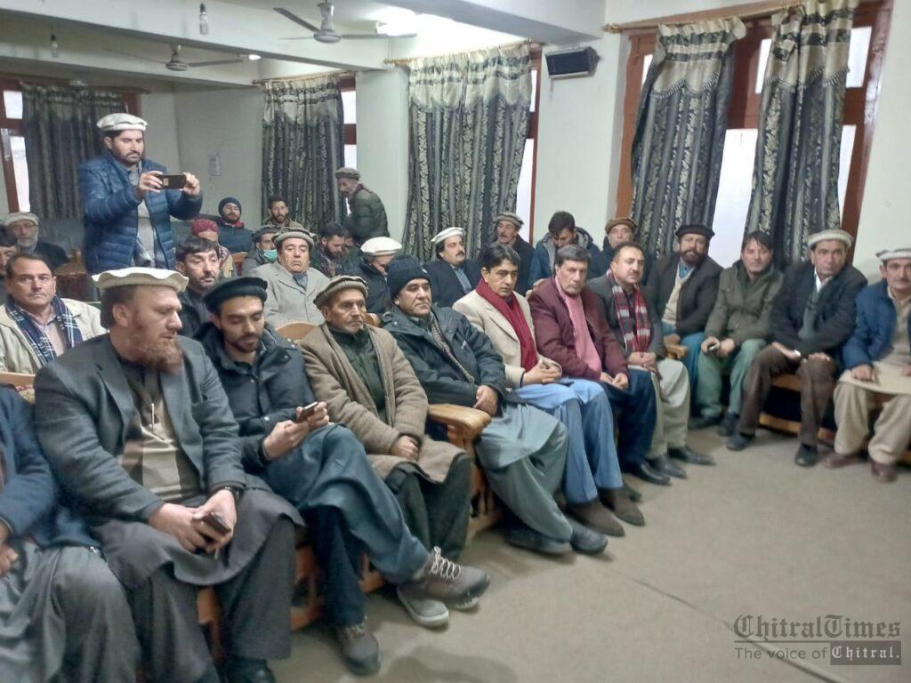 Chitral Times - The voice of Chitral | تبدیلی سرکار نےعوام کا جینا حرام کردیاہےاورمذہبی جماعتوں سےعوام مایوس ہیں۔پی پی پی صدر ملاکنڈ ڈویژن chitraltimes ppp chitral chapter press confrence chitral pc3