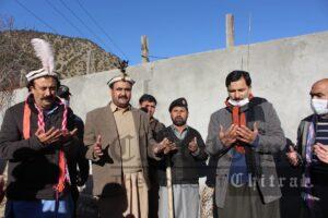 chitraltimes deputy commissioner lower chitral khuli kachehri kalash valley tree distribution3