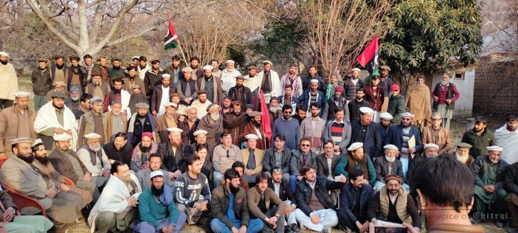 Chitral Times - The voice of Chitral | پیپلز پارٹی لویر چترال کی دو مختلف مقامات پراجلاس ،متعدد افراد خاندان سمیت پارٹی میں شامل ہوۓ chitraltimes ppp ghairate vc meeting lower chitral group