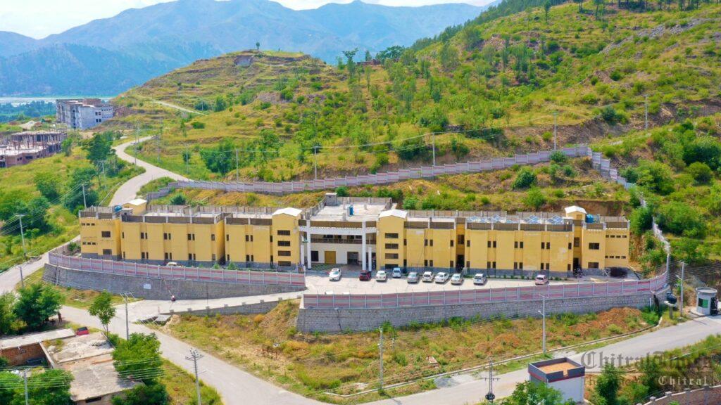 Chitral Times - The voice of Chitral | سوات یونیورسٹی کانوکیشن - تحریر : زار ولی زاہد chitraltimes swat university 6