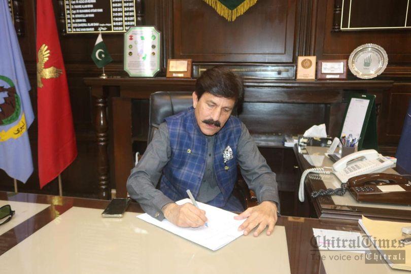 chitraltimes commissioner malakand division shaukat ali yousufzai resume charge