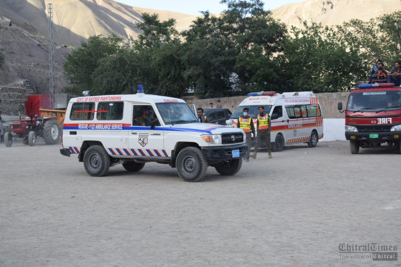 chitraltimes rescue 1122 team upper chitral vehicles