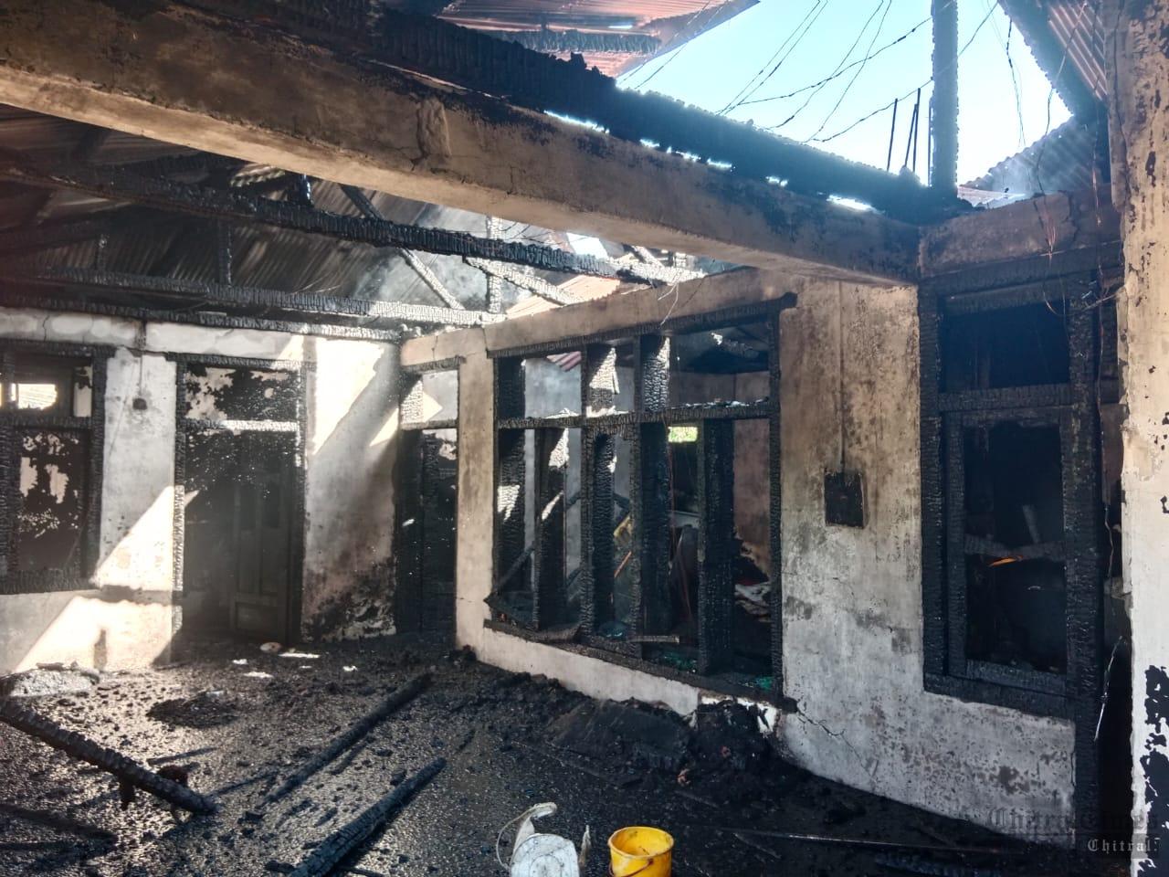 chitraltimes khalid mehmood house cut fire danin chitral4