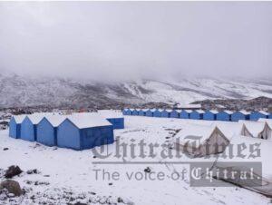 chitraltimes shandur top snow fall 21 june 2022