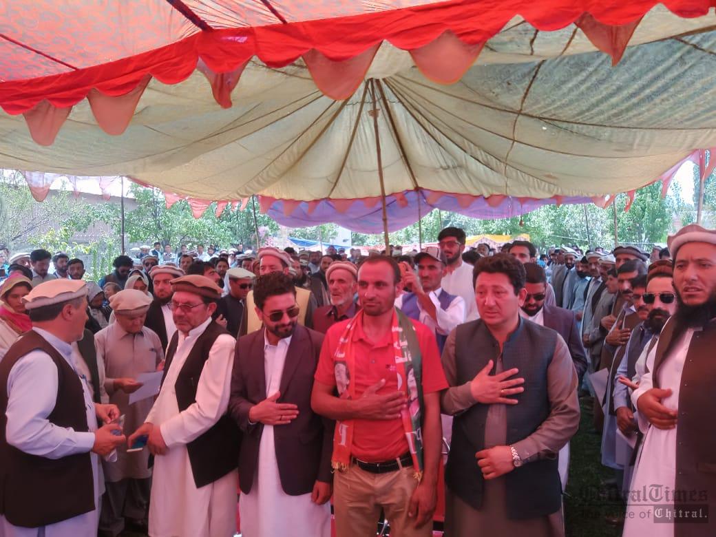 chitraltimes upper chitral lg candidates oath taking cermoney1