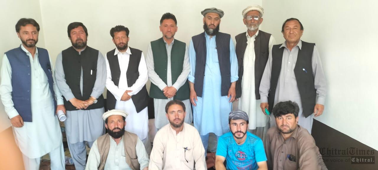 chitraltimes upper chitral protest for electricity elites
