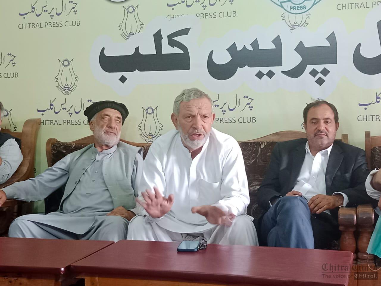 chitraltimes pmln leadership chitral press confrence