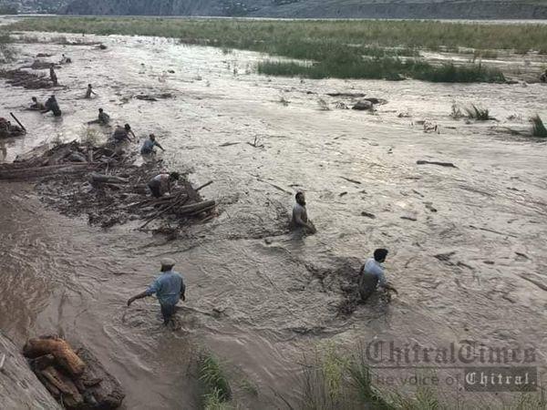 Chitraltimes shishikoh flood chitral lower