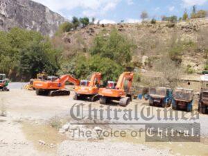 chitraltimes Ayun road construction work suspended