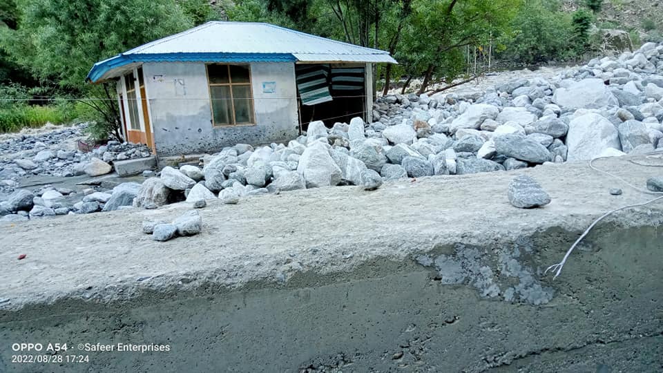 chitraltimes golain flood hit residential area2