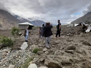 chitraltimes mpa hidayatur rehman visits flood hit area of brep khuzh yarkhun valley 8