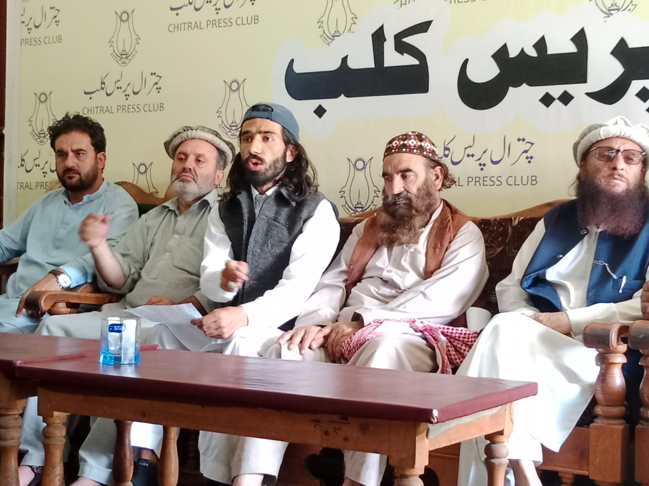 chitraltimes pir mukhtar press confrence chitral2