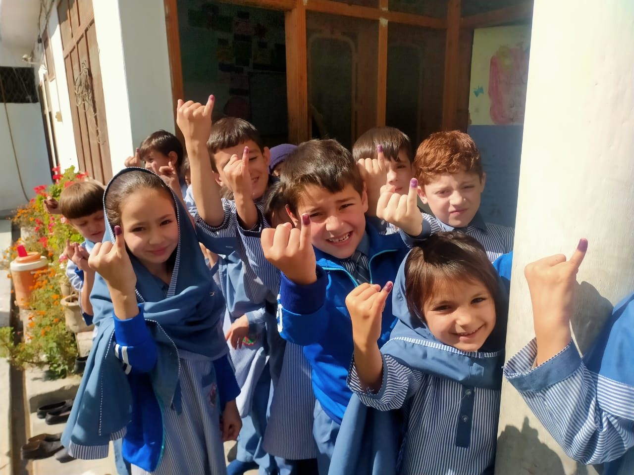 chitraltimes chitral lower tiphyide vacinaiton campaign concludes
