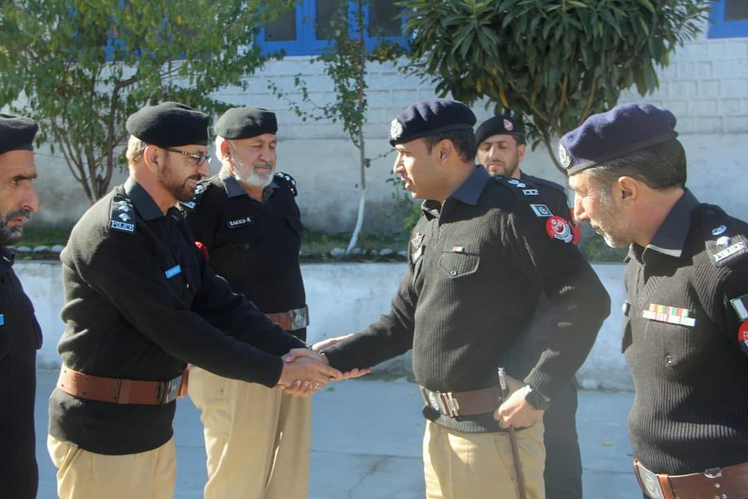 chitraltimes dpo chitral lower nasir mahmood resume charge