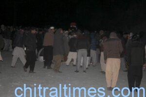 Chitraltimes morilasht road block against load sheeding 5