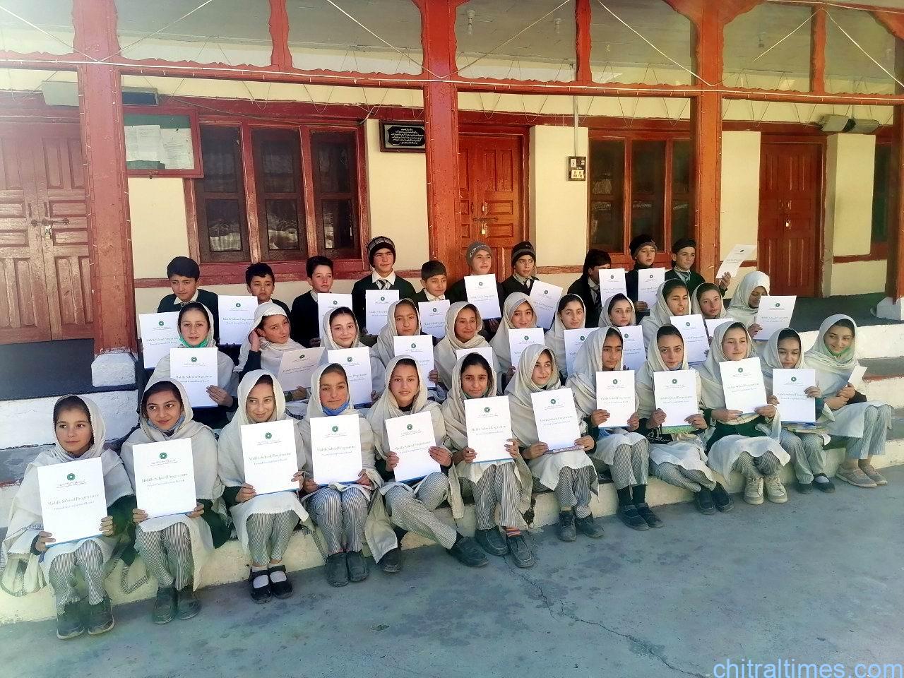 chitraltimes aga khan school madaklasht program 5