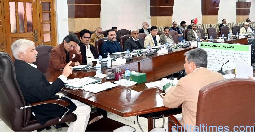 chitraltimes chief minister chairing kp cabinet meeting2