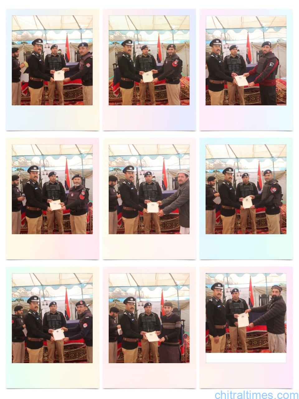 chitraltimes rpo malakand distributes certificates to police jawans 3