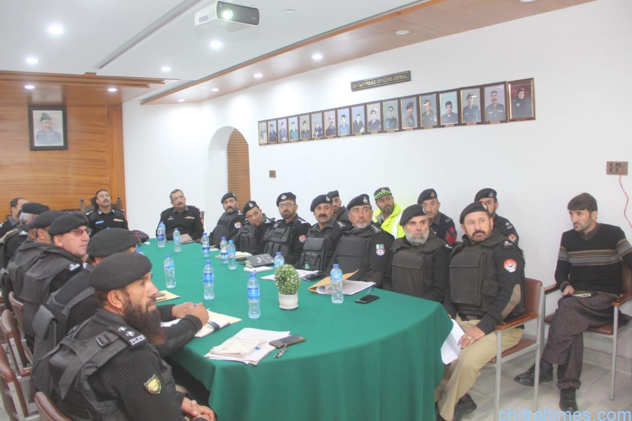 chitraltimes rpo malakand sajjad khan chitral visit meeting with police22