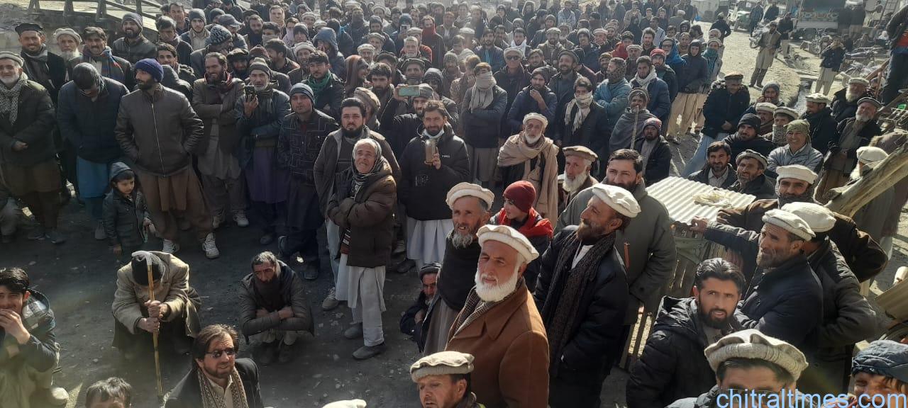 chitraltimes warijun mulkhow protest for electricity upper chitral