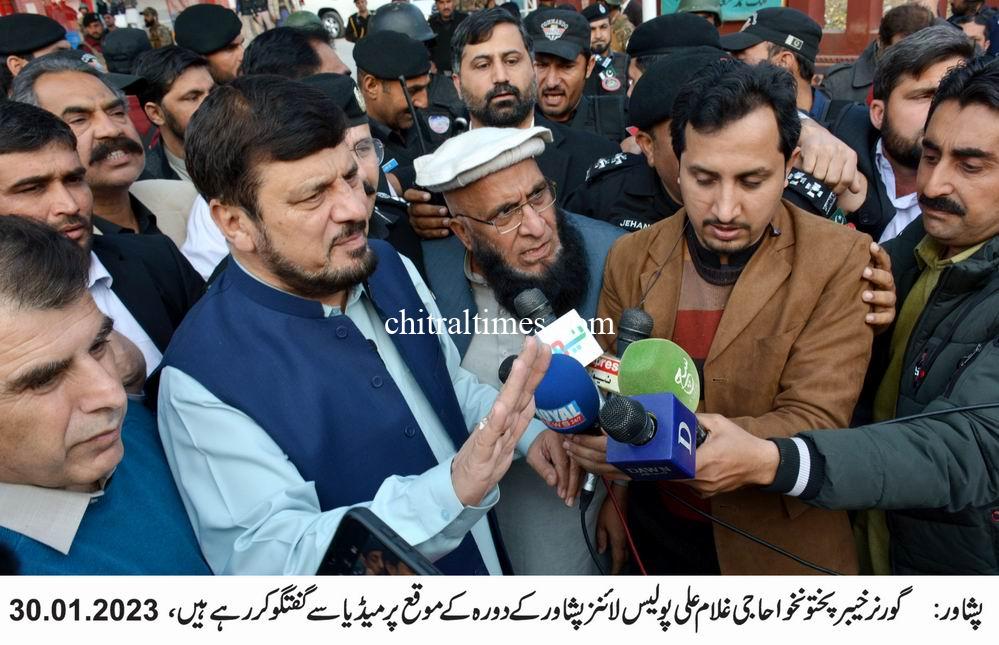 Governor KP Police Lines Visit photo 2