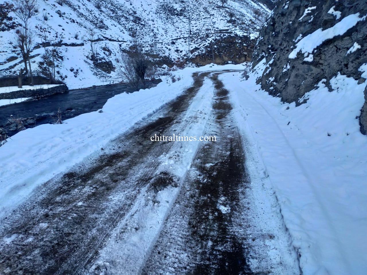 chitraltimes chitral garamchashma gobor road snow 2