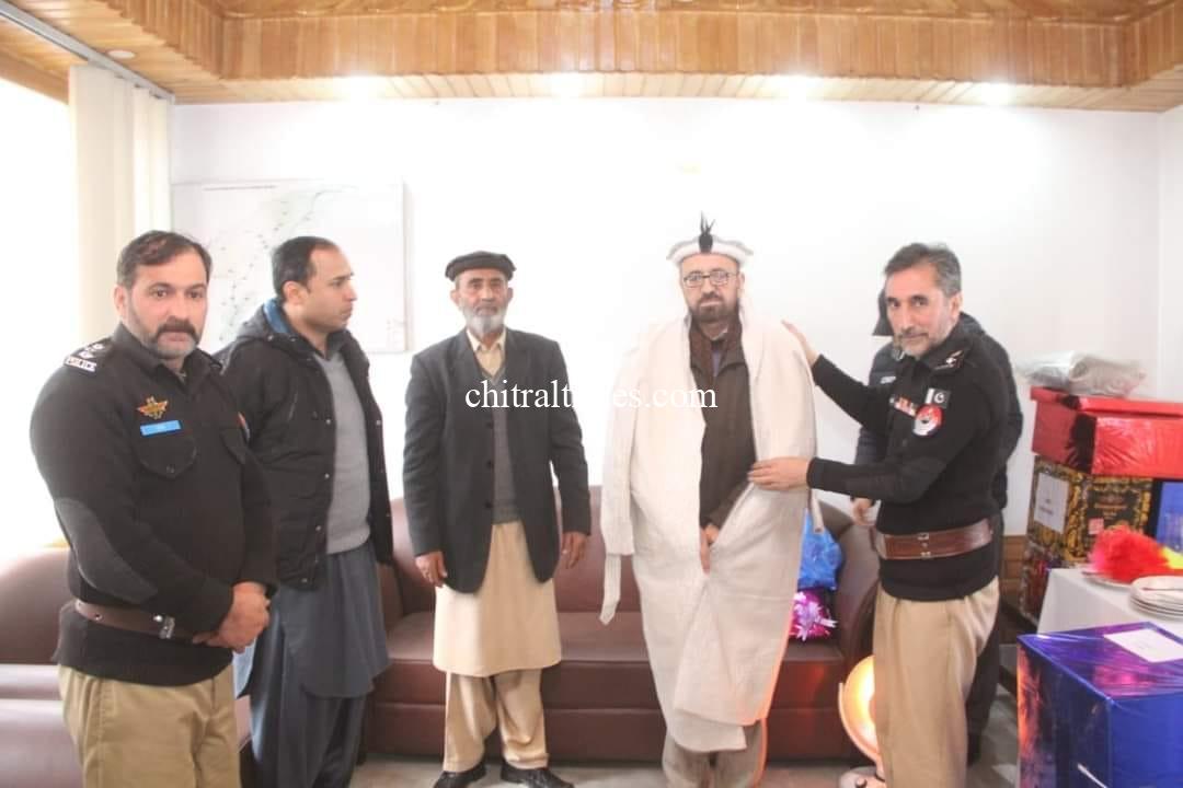 chitraltimes dsp sher wazir retired farewell party1