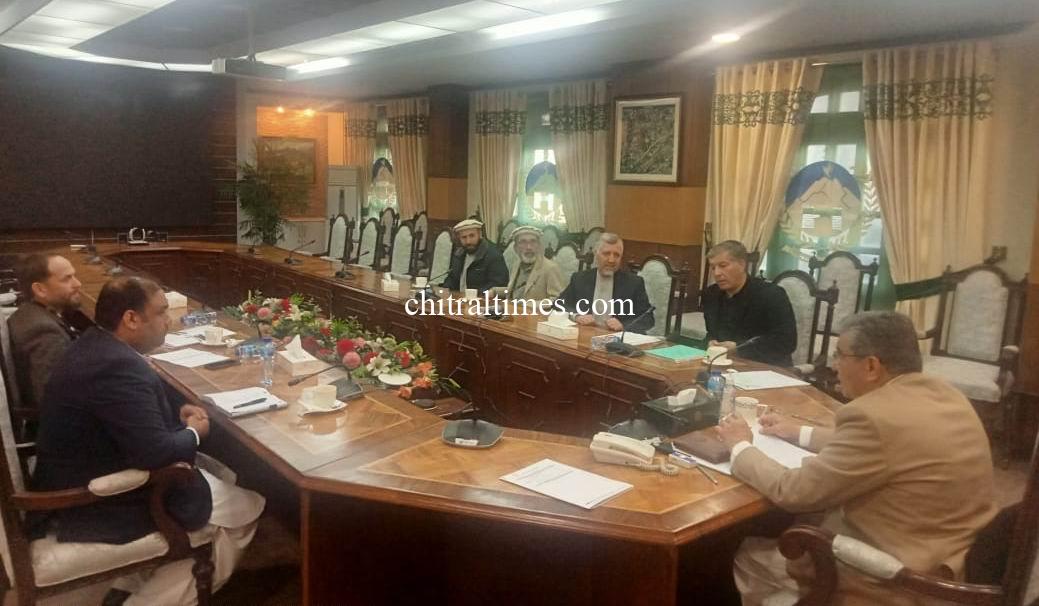 chitraltimes ex mna shahzada iftikhar met chief secretary