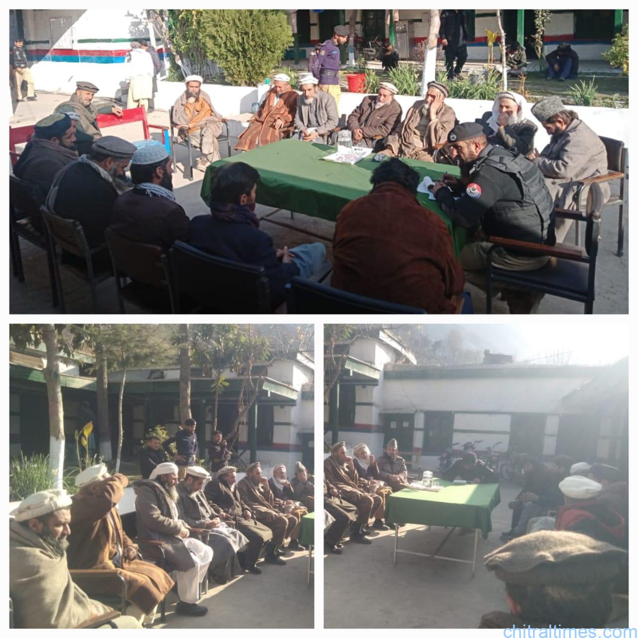 chitraltimes friendly policing session in diffrent circles of chitral lower 5