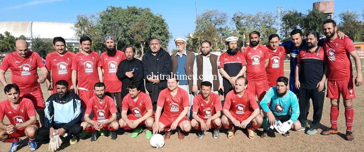 chitraltimes peshawar veteran football team chitral