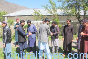 Chitraltimes dc and dpo chitral jail visits on eid 4a