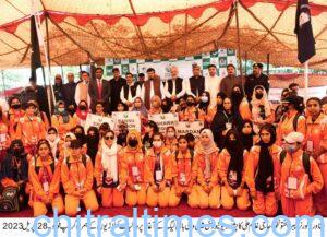 Governor KP group photo with pu vally ball players
