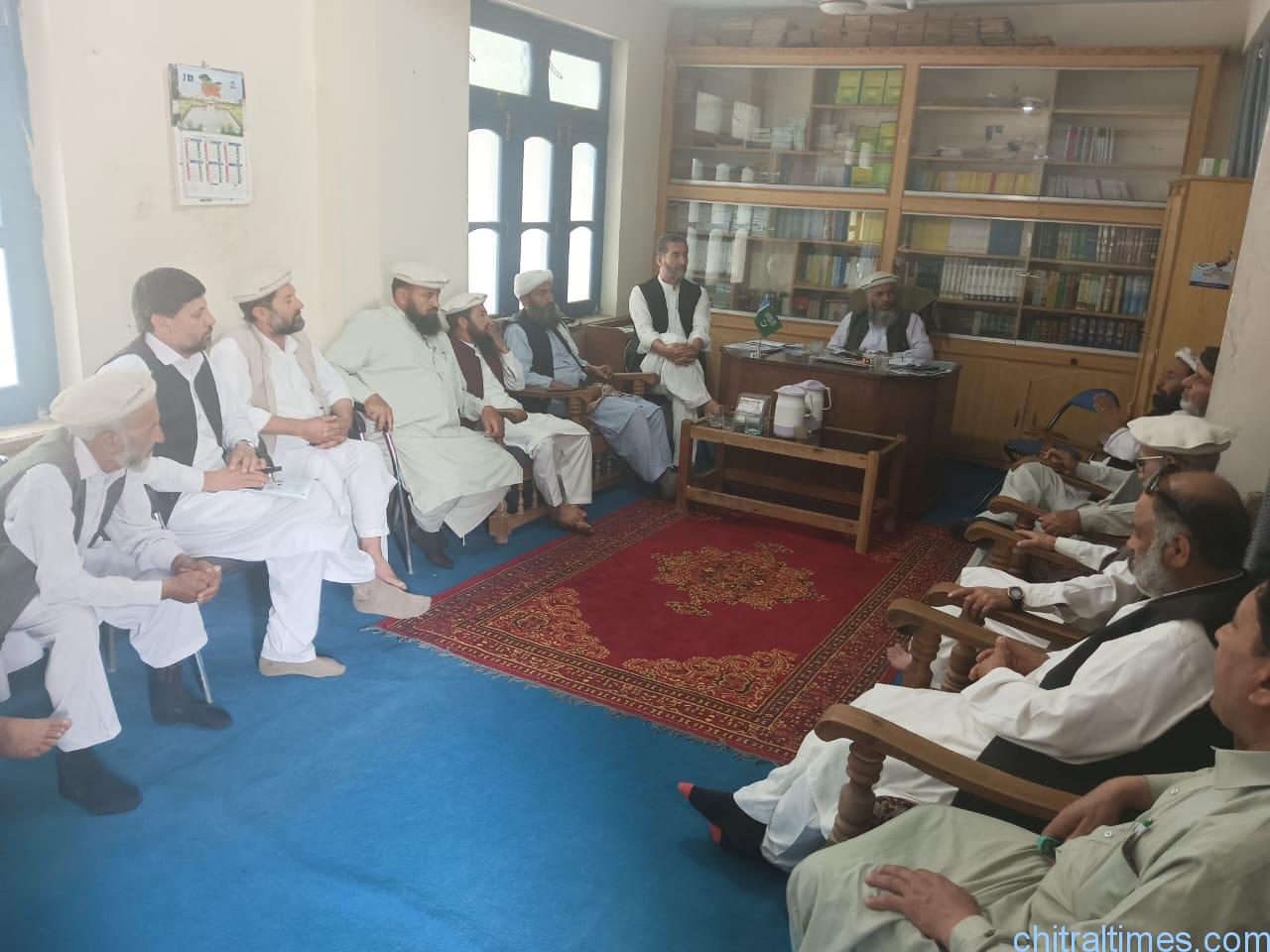 chitraltimes chitral flour issue meeting ji office