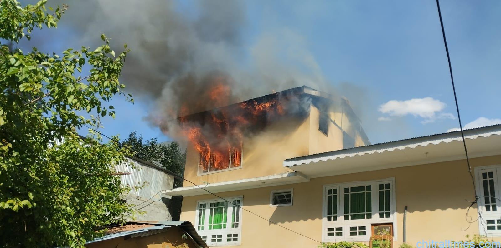 chitraltimes fire at balach amjad house