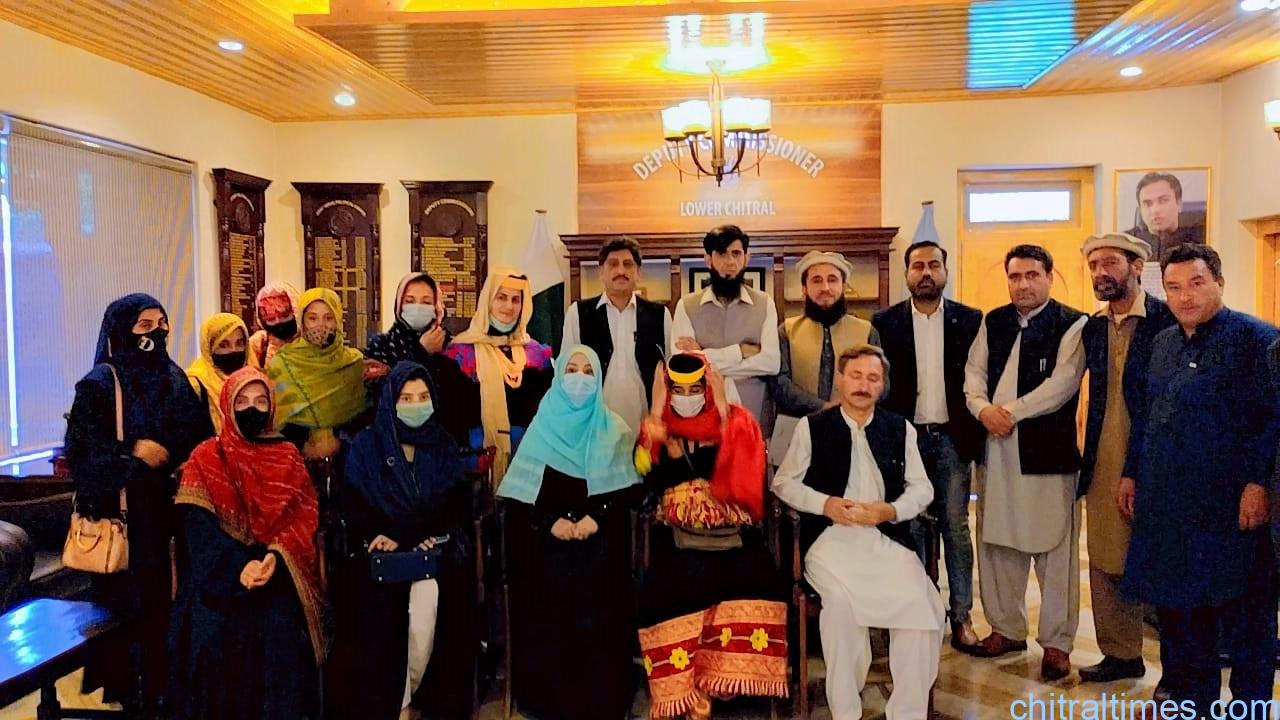 chitraltimes kalash and ayun delegation met dc muhammad ali lower chitral 2