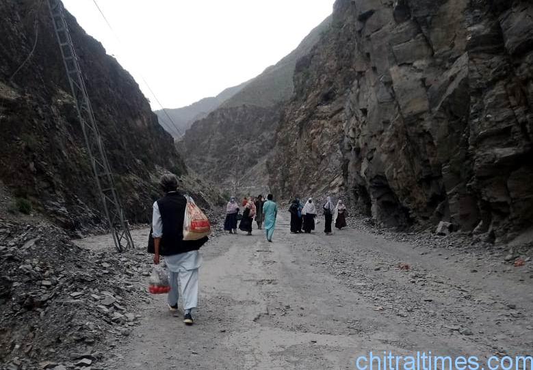 chitraltimes chitral shandur road construction karbitali blosting road block booni road women