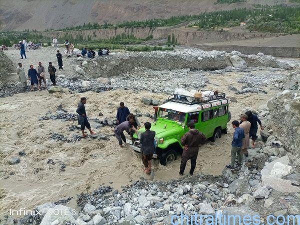 chitraltimes chitral flood and damages road block 10