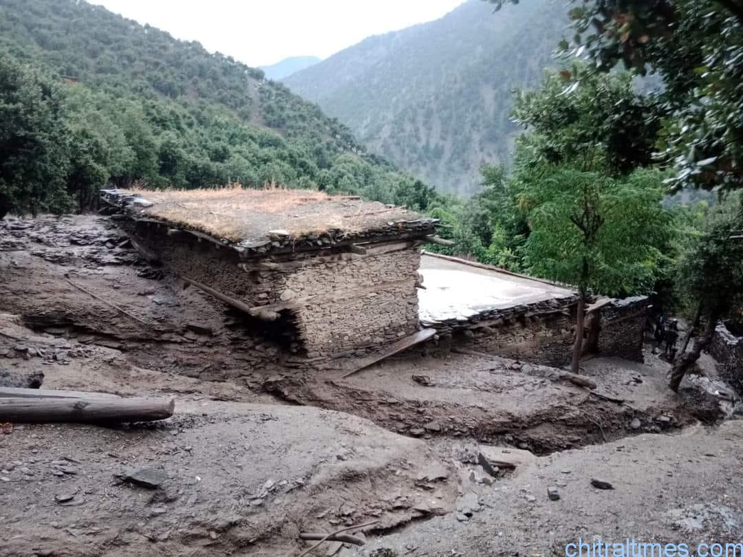 chitraltimes chitral flood and damages road block 25