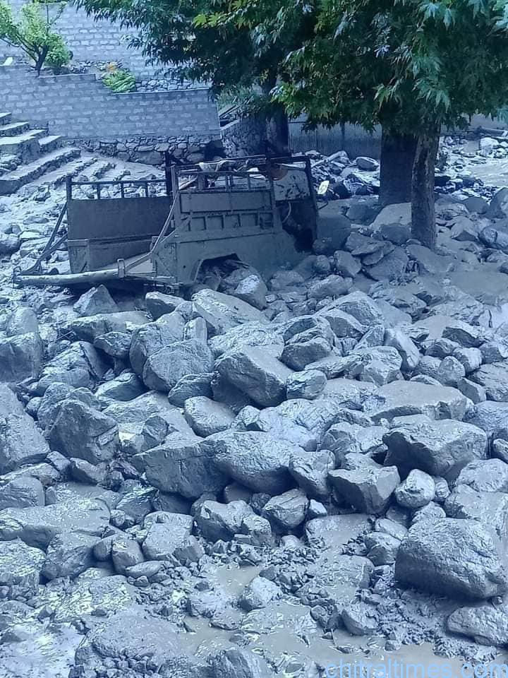 chitraltimes chitral flood and damages road block 32