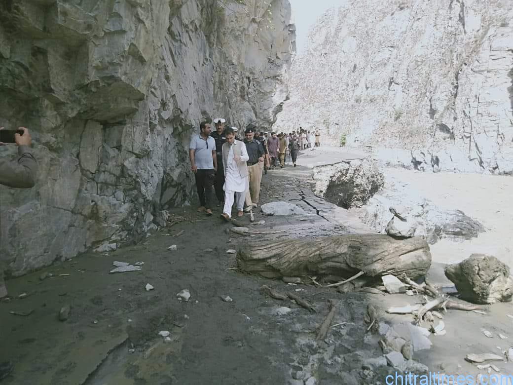 chitraltimes chitral flood and damages road block 4