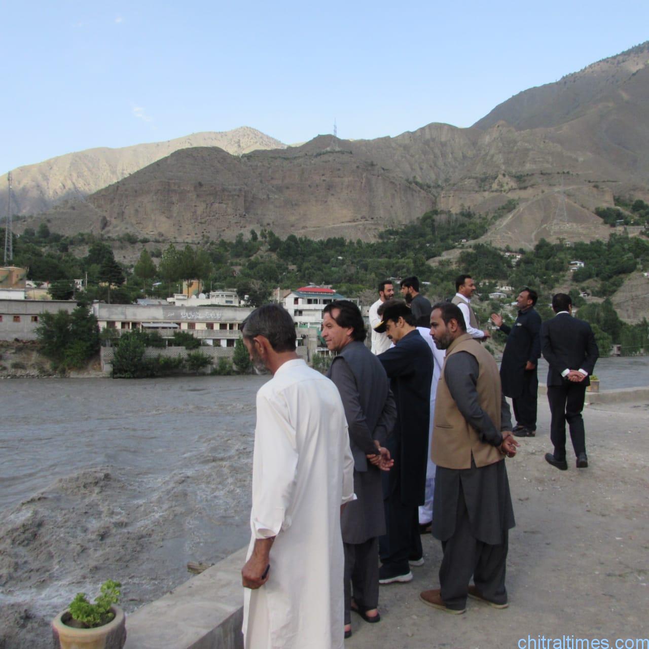 chitraltimes commissioner malakand visit flood hit area lower chitral river