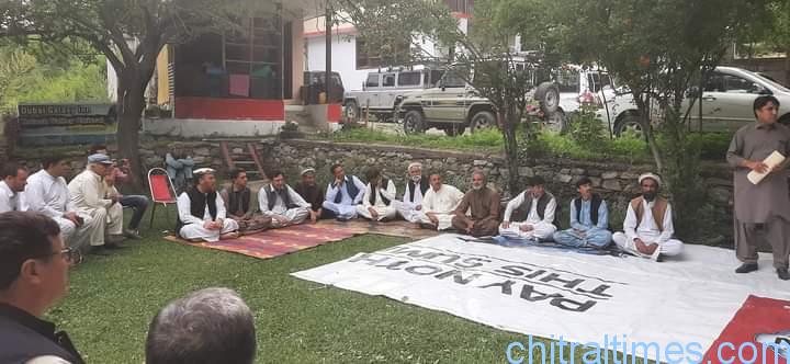 chitraltimes ppp chitral meeting bumburait3