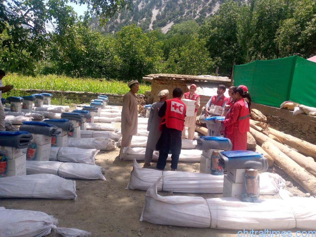chitraltimes redcresent distributes relief in kalash valley 3