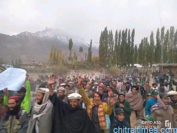 chitraltimes ovir upper chitral protest rally for plastini muslims