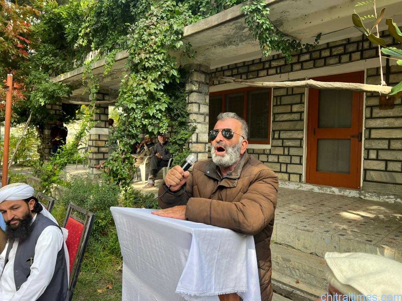 chitraltimes shahzada khalid pervez drosh meeting 2