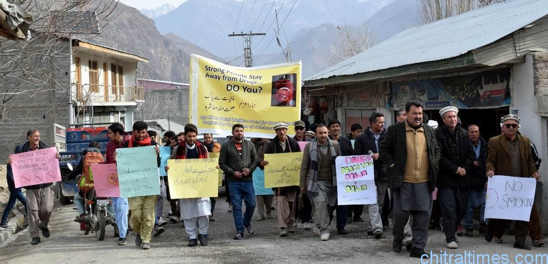 chitraltimes aga khan social welfare board organized walk on drug ediction 3